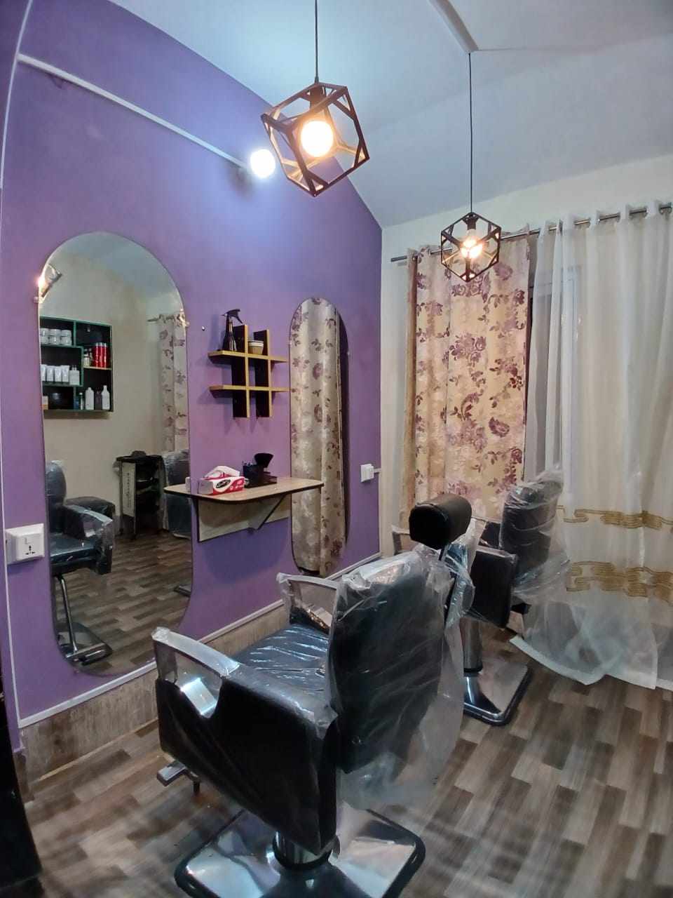 Salon