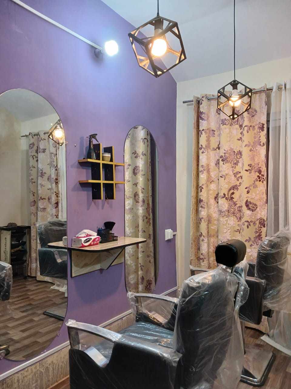 Salon